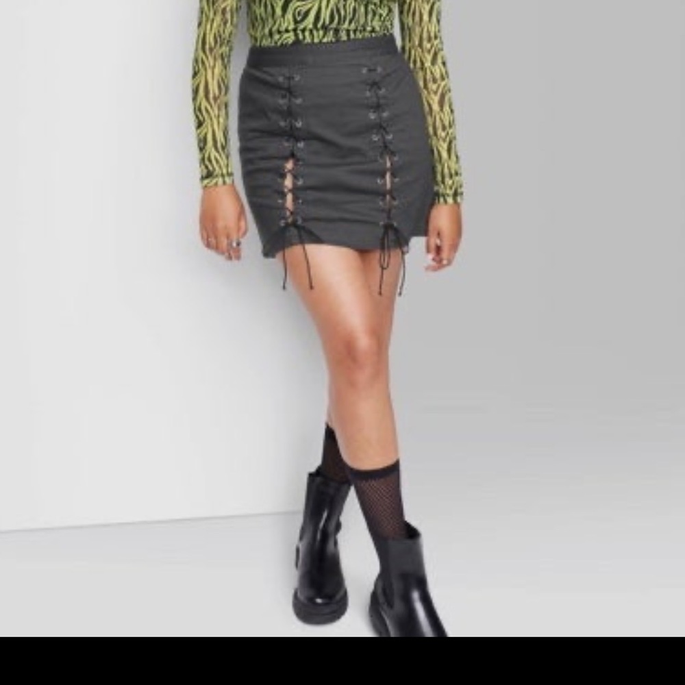 Women’s Lace Up Front Mini Skirt